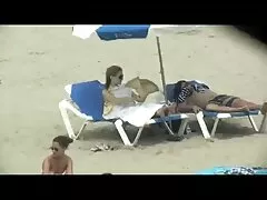 情熱的な性交、茶色の髪の女の子。 女性 が アダルト
