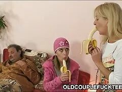 ぽっちゃり 素人 動画 女性