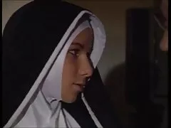 階段に座って 女性 が 好む エロ 動画